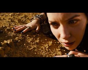 Celebrity Lesbian Video - Livia De Bueno Nathalia Dill Paraísos Artificiais (2012) (Paradise) 