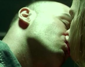 Paz de la Huerta - 5 Up 2 Down (2006)