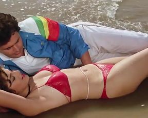 Naked scenes SONAM BIKINI SCENE RARELY Movie-Vijay (1988)