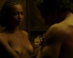 Adriana Ugarte, Berta Vázquez - Palmeras en la nieve (2015)