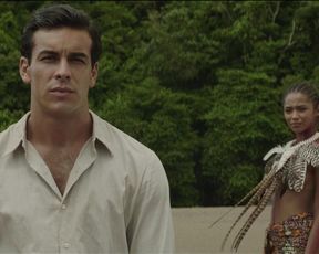 Adriana Ugarte, Berta Vázquez - Palmeras en la nieve (2015)