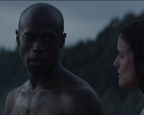 Adriana Ugarte, Berta Vázquez - Palmeras en la nieve (2015)