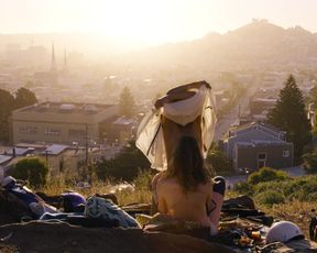 Celebrity Lesbian Video - Doona Bae, Jamie Clayton, Tina Desai, Tuppence Middleton, Freema Agyeman - Sense8 A Christmas Special (2016) 