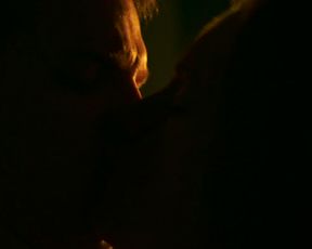 Sexy Dakota Johnson nude, Alison Brie, Leslie Man naked - How to Be Single (2016) 