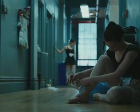 Hot actress Sarah Hay, Emily Tyra - Flesh & Bone S01E01 (2015) (Sex, Nude) 