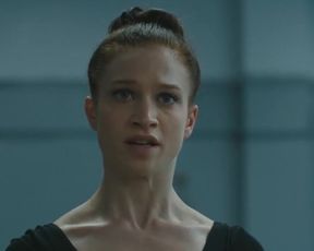 Hot actress Sarah Hay, Emily Tyra - Flesh & Bone S01E01 (2015) (Sex, Nude) 