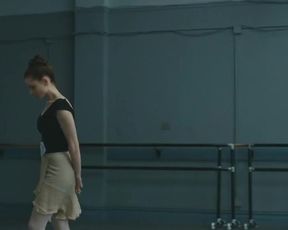 Hot actress Sarah Hay, Emily Tyra - Flesh & Bone S01E01 (2015) (Sex, Nude) 