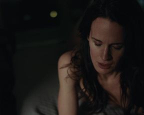 Actress Elizabeth Reaser Nude - Easy s02e02 (2017) TV Show Sex Scenes