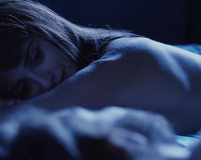 Penelope Cruz nude - Venuto Al Mondo (2012)