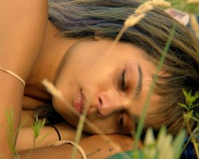 Actress Zoe Kravitz - The Road Within (2014)