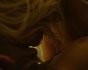 Hot actress Chelsey Reist, Sharon Hinnendael Nude - Embrace of the Vampire (2013) 
