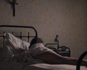 Marion Cotillard - Mal De Pierres (2016)