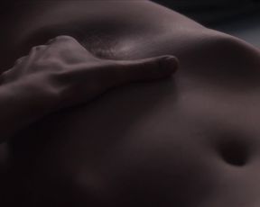 Marion Cotillard - Mal De Pierres (2016)