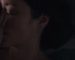 Marion Cotillard - Mal De Pierres (2016)