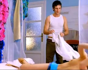 Hot celebs video Leticia Dolera nude - Semen, una historia de amor (2005) 