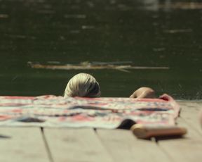 Cortney Palm - Zombeavers (2014)