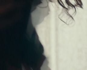 Ximena Romo, Erendira Ibarra - La vida inmoral de la pareja ideal (2016)