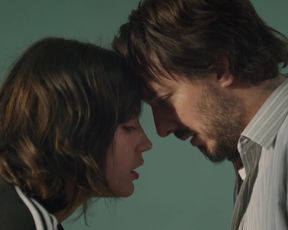 Actress Adele Exarchopoulos Nude - Eperdument (2016)