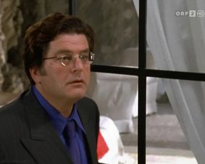 Hot actress Lara Joy Korner - Tödliche Diamanten (1998) 