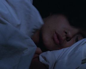 Actress Marion Cotillard nude - Taxi (1998)
