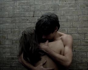 Hot scene Francoise Pascal - La Rose de fer (1973) 