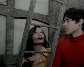 Hot scene Francoise Pascal - La Rose de fer (1973) 