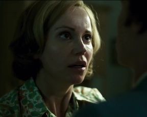 Hot actress Friederike Becht, Anja Kling, Sofia Helin - Der gleiche Himmel (2017) 