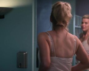 Actress Alison Brie - Glow S01E01 (2017) TV Show Sex Scenes