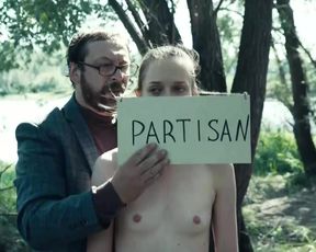 Naked scene Karina Zvereva, etc - Metod s01e06 (2015) TV show nudity video
