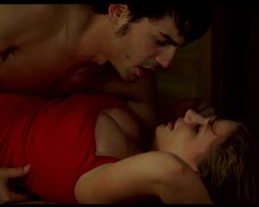 Naked scenes Miriam Giovanelli nude - Sex, Party and Lies (Mentiras y gordas 2009)