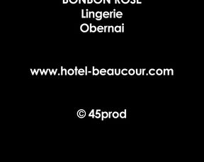 Sexy Plaisirs d'Hôtel - Hôtel BEAUCOUR Strasbourg - Saison TV show scenes