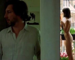 Actress Vimala Pons - JAurais Pu etre une Pute (2011)