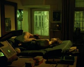 Irene Jacobs - The Double Life Of Veronique (1991)