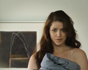 Kaniehtiio Horn nude – Embrace of the Vampire (2013)