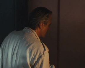 Sienna Miller nude - High-Rise (2015)