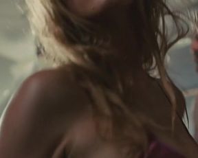 Sienna Miller nude - High-Rise (2015)