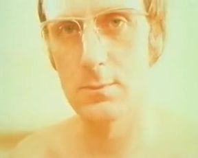 Explicit sex scene Barbara Scott & Barbara Klingered - BREAKING POINT (1975) Adult video from the movie