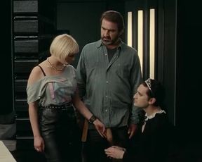 Celebs Julie Bremon, Kate Moran naked - Les rencontres d'après minuit