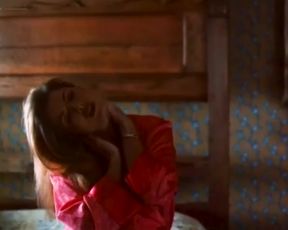 Hot celebs video Melissa Moore, Lorissa McComas, etc Nude - Stormswept (1995) 