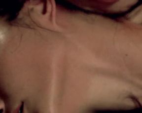 Sexy Barbara Lerici, Chiara Caselli - Sleepless (2001) 