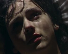 Hot celebs video Amanda Ryan Nude - The Hunger (1997) 