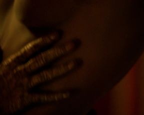Naked scene Viva Bianca - Spartacus Blood and Sand s01e09 (2010) TV show nudity video