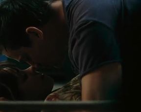 Sexy Rachel McAdams Sexy - The Vow (2012) TV show scenes