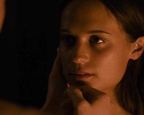Sexy Alicia Vikander Sexy - Submergence (2018) 