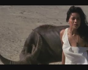 Explicit sex scene Maria Isabel Lopez - Silip (1985) Adult video from the movie