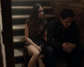 Melissa Barrera naked - Vida s01e01 (2018)2