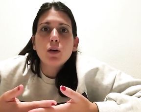 Authentic Bombshell Talking about Sex Intercourse and Happiness