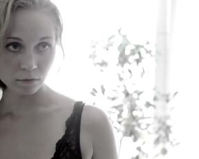 Hot celebs video Sandra Elsfort Nude - Kaos (2010) 