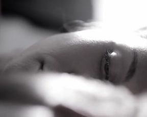 Hot celebs video Sandra Elsfort Nude - Kaos (2010) 