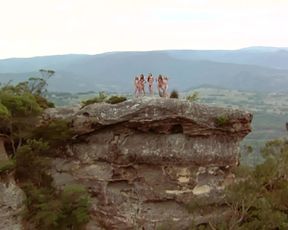 Tara Fitzgerald, Elle McPherson, Kate Fischer, Portia de Rossi, Pamela Rabe - Sirens